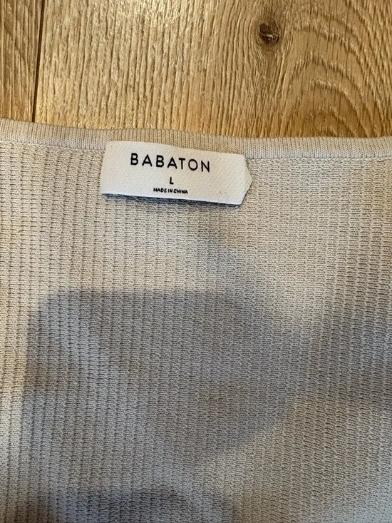 Babaton Beige Ribbed V-Neck Sweater - Picture 2 of 4